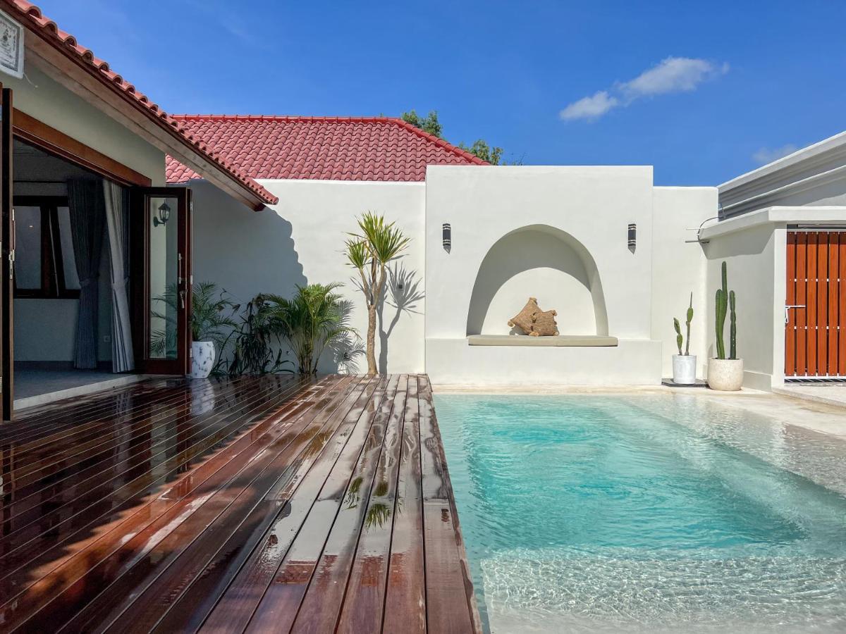 Moana Villa & Suites Bingin Uluwatu Exterior foto