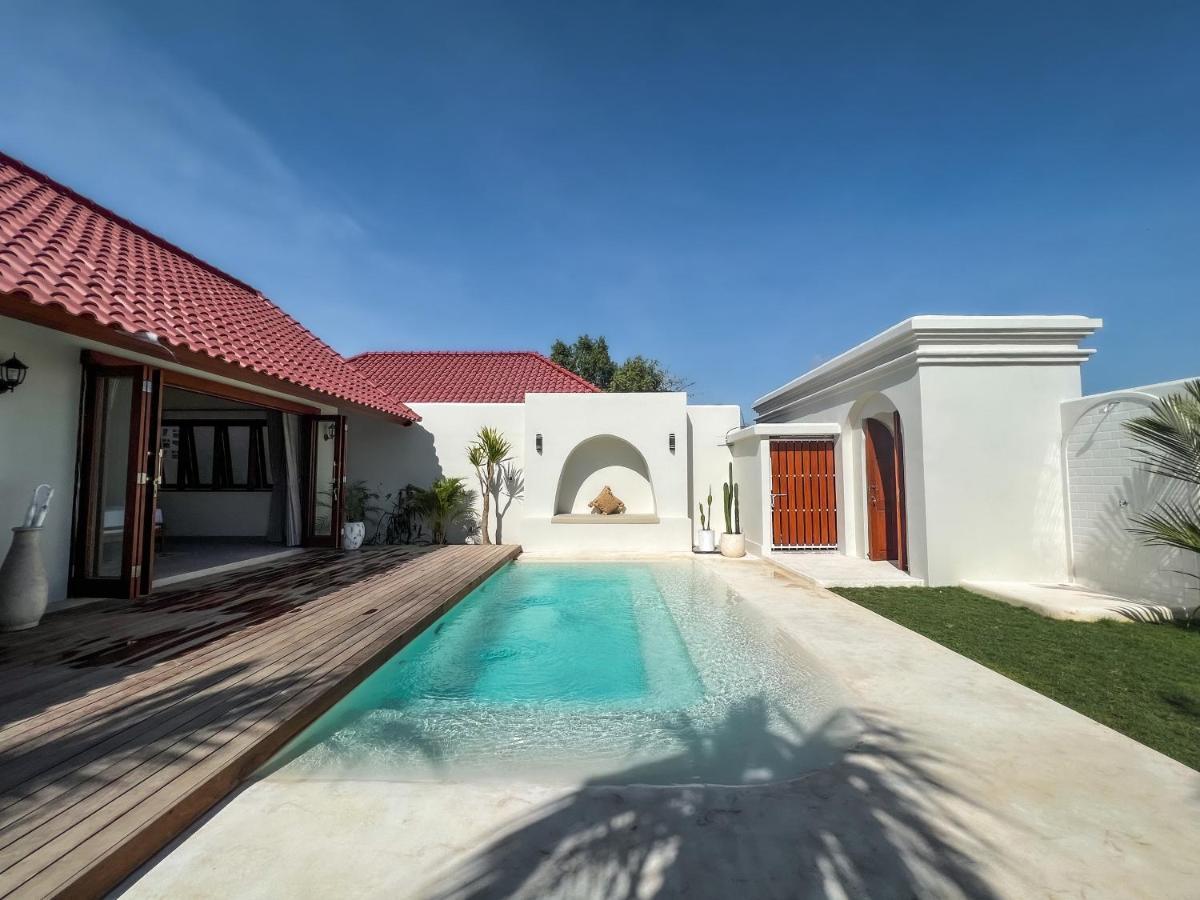 Moana Villa & Suites Bingin Uluwatu Exterior foto